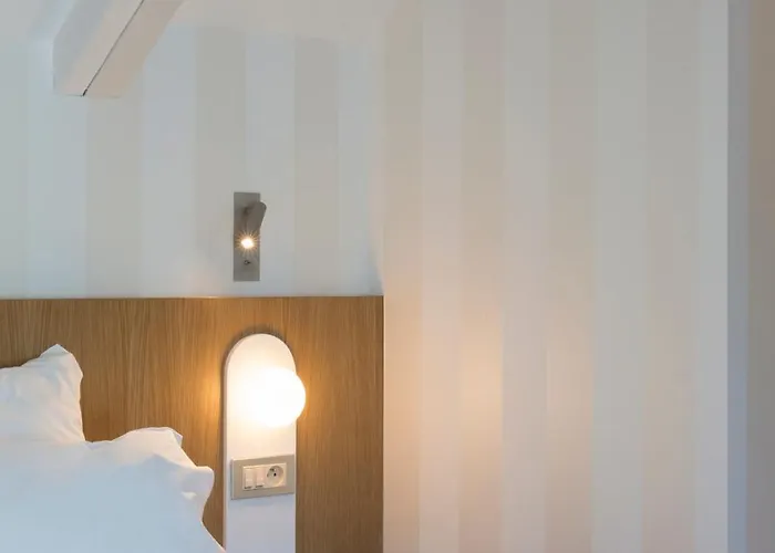 Maison Borreze فندق 5*