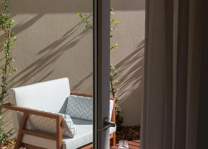 Maison Borreze فندق 5*