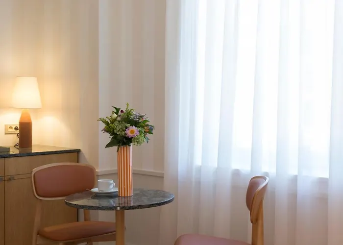 Maison Borreze فندق