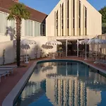 Maison Borreze 5*