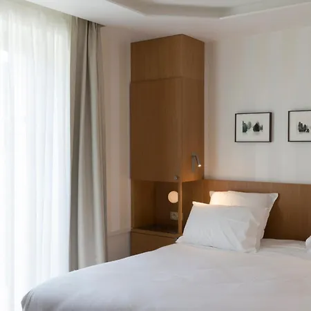 Szálloda Maison Borreze 5*