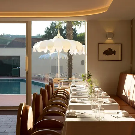 Maison Borreze 5*