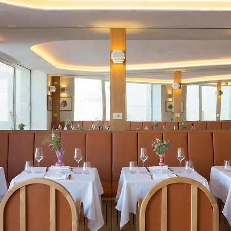 Maison Borreze Hotel